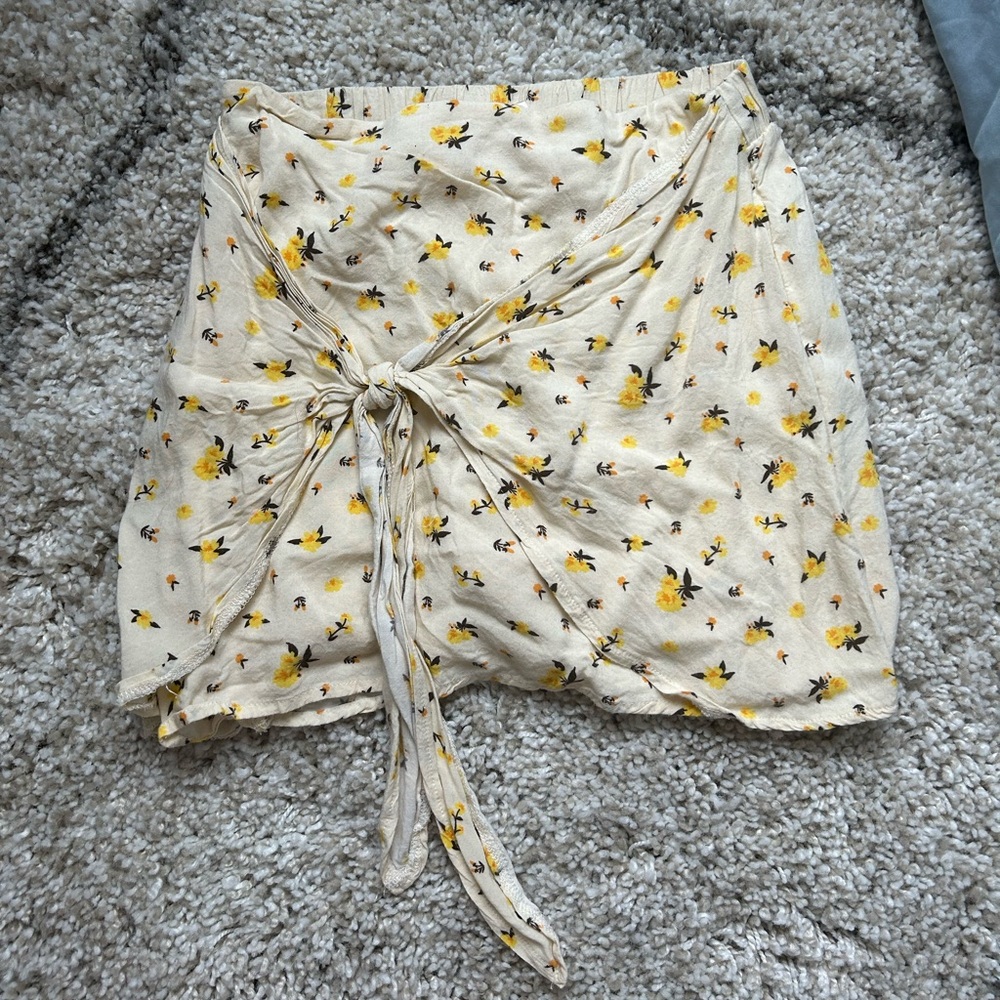 Lottie Moss Yellow Floral Skirt